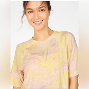 Fabletics raglan crop top soft shirt marbled size medium